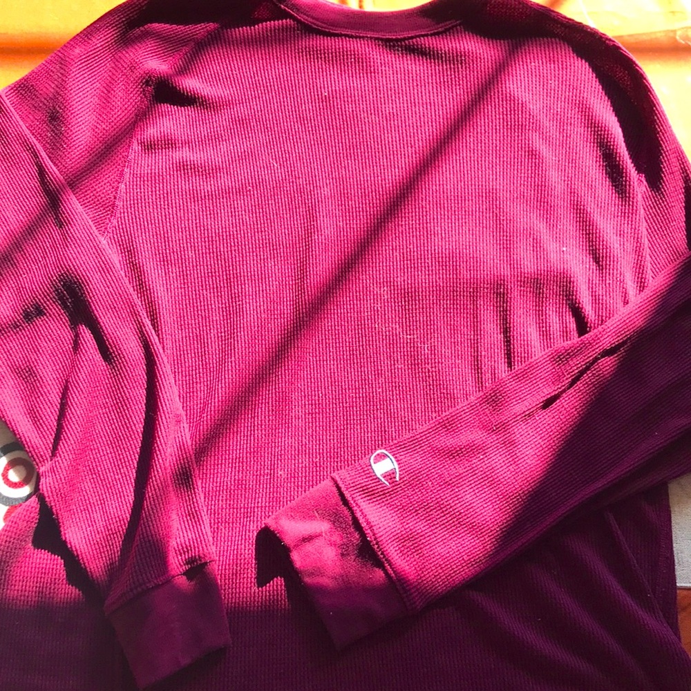 Champion long sleeve thermal. Sz L burgundy